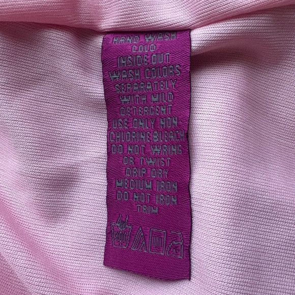 Chic Pink Sequin Camisole - Picture 7 of 8